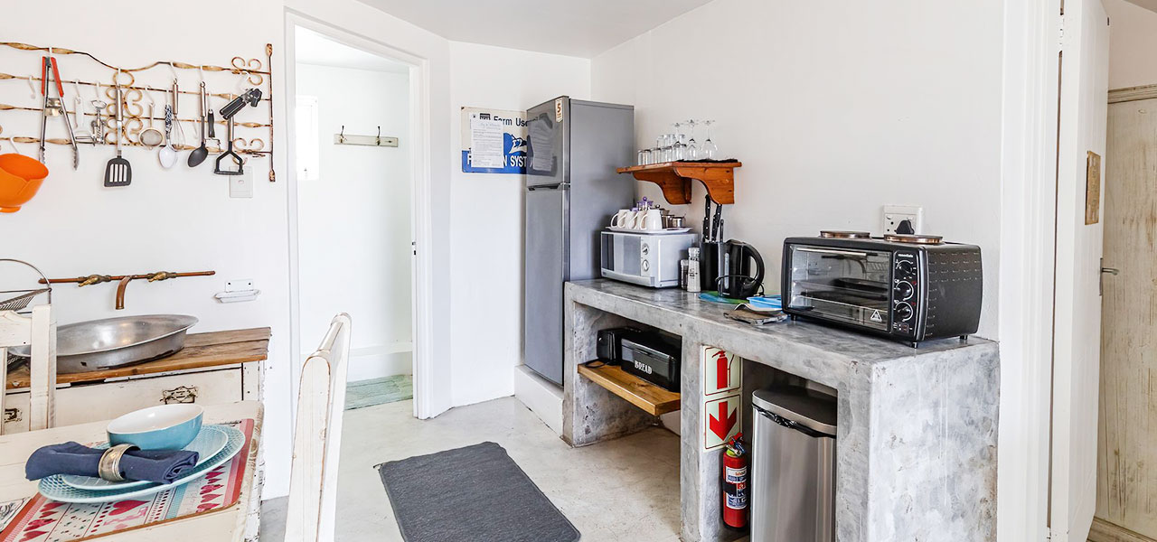 Astrandt 3, paternoster self-catering accommodation, book self catering accommodation, western cape, west coast accommodation, paternoster accommodation