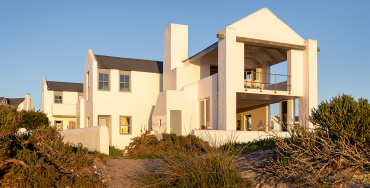 Bekkie, paternoster self-catering accommodation, 4 Bedrooms, book self catering accommodation, western cape, west coast accommodation, paternoster accommodation