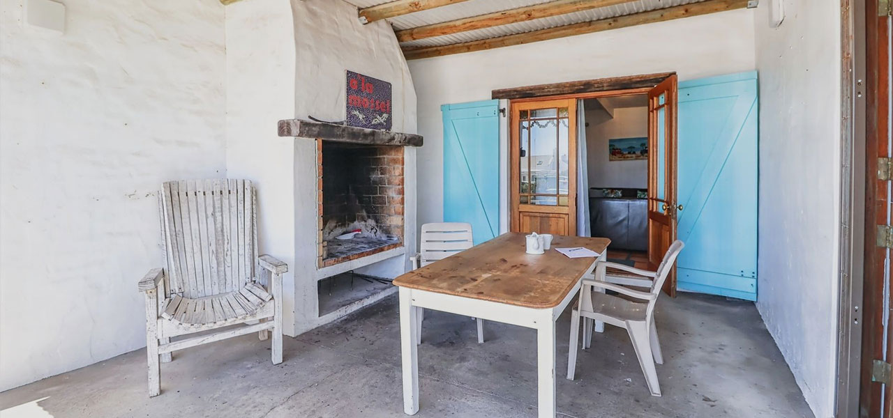A'la Mossel 1, paternoster self-catering accommodation, 2 Bedrooms, book self catering accommodation, western cape, west coast accommodation, paternoster accommodation