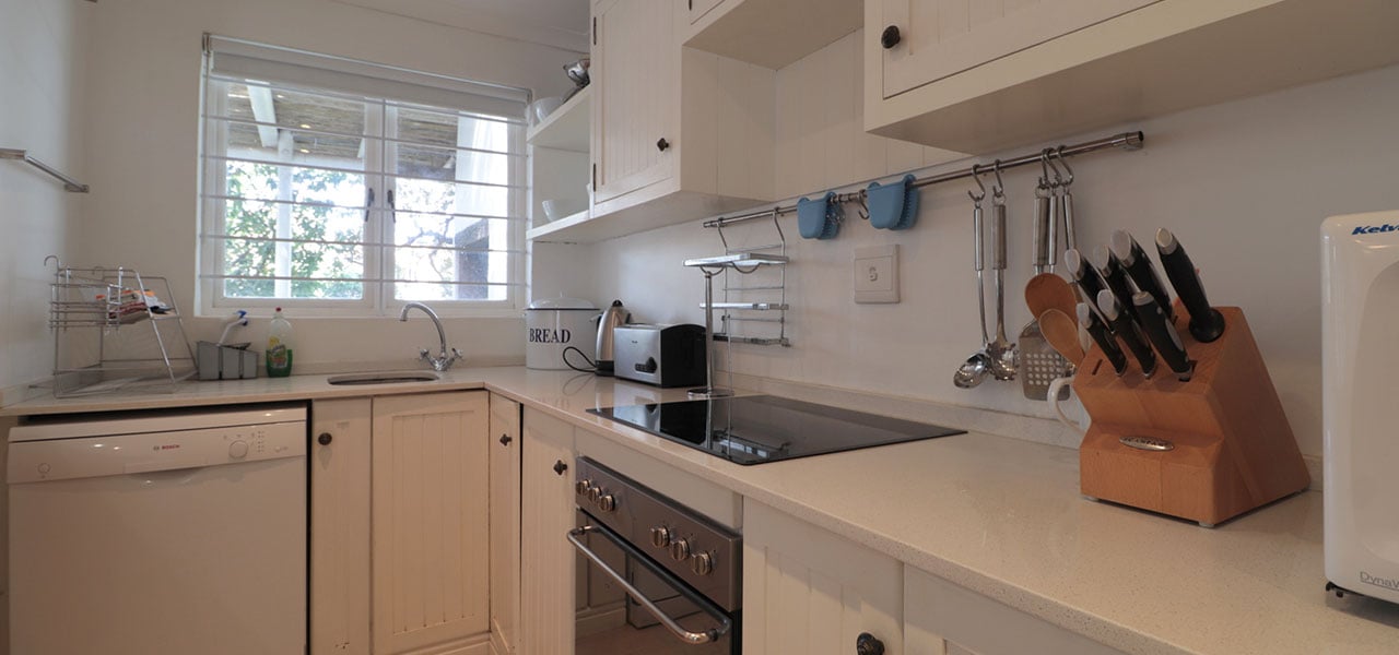 Dunesberry, paternoster self-catering accommodation, book self catering accommodation, western cape, west coast accommodation, paternoster accommodation