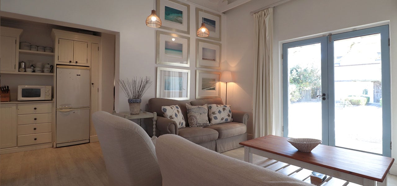 Dunesberry, paternoster self-catering accommodation, book self catering accommodation, western cape, west coast accommodation, paternoster accommodation
