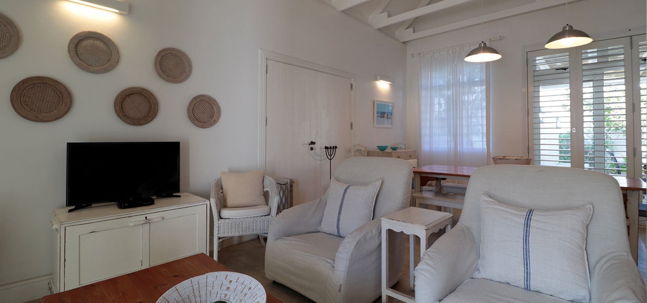 Dunesberry, paternoster self-catering accommodation, book self catering accommodation, western cape, west coast accommodation, paternoster accommodation