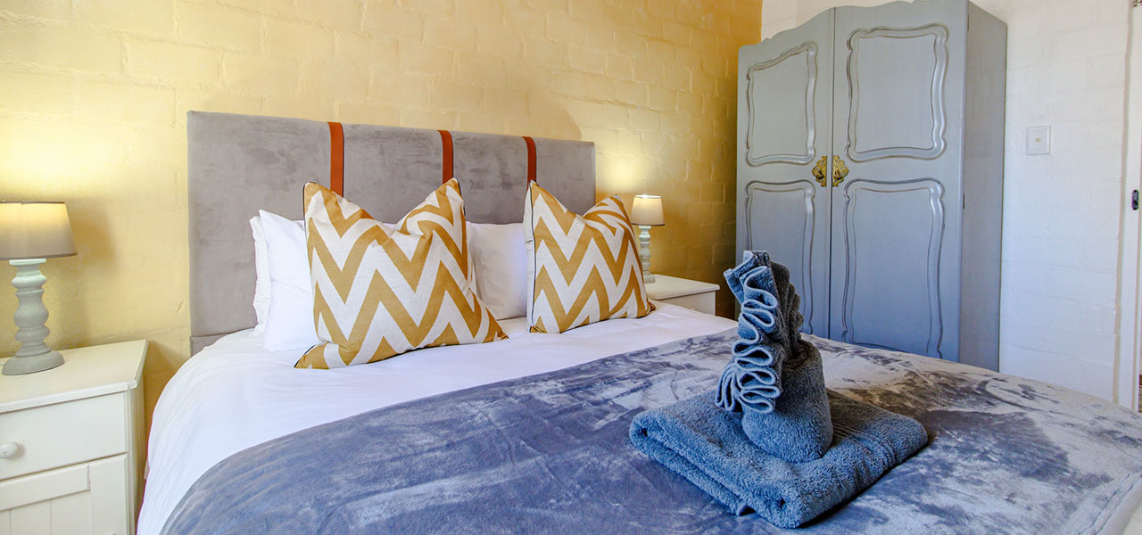 Die Veldmuis, paternoster self-catering accommodation, 3 Bedrooms, book self catering accommodation, western cape, west coast accommodation, paternoster accommodation