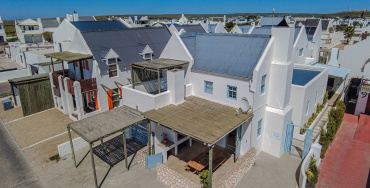 Die Veldmuis, paternoster self-catering accommodation, 3 Bedrooms, book self catering accommodation, western cape, west coast accommodation, paternoster accommodation