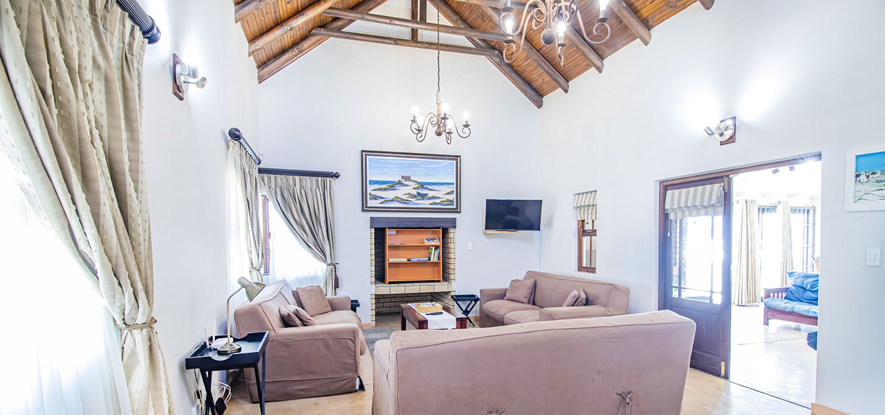 Soul Searcher, paternoster self-catering accommodation, 3 Bedrooms, book self catering accommodation, western cape, west coast accommodation, paternoster accommodation