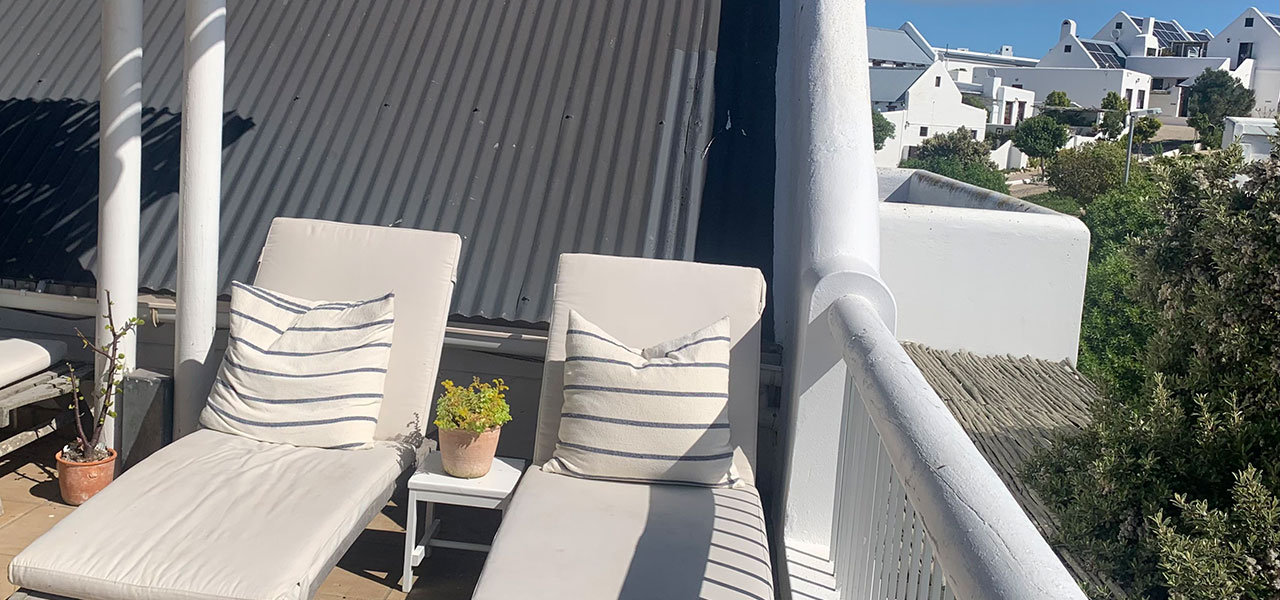 Dunesberry House, paternoster self-catering accommodation, 3 Bedrooms, book self catering accommodation, western cape, west coast accommodation, paternoster accommodation