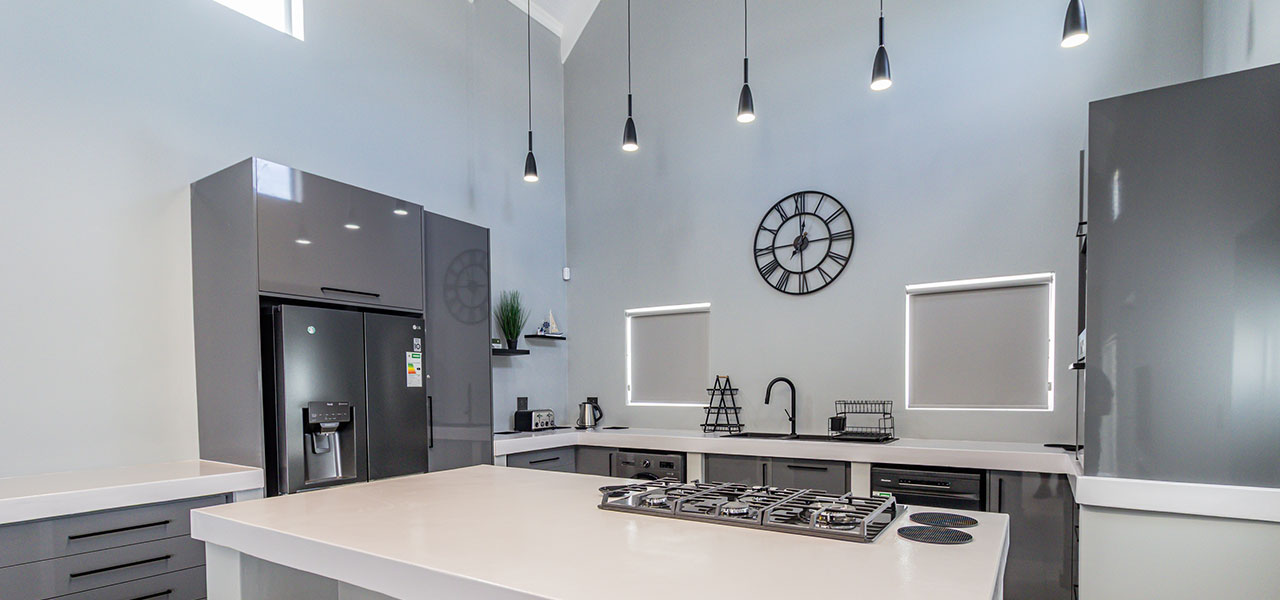 Skobbejak, paternoster self-catering accommodation, 4 Bedrooms, book self catering accommodation, western cape, west coast accommodation, paternoster accommodation