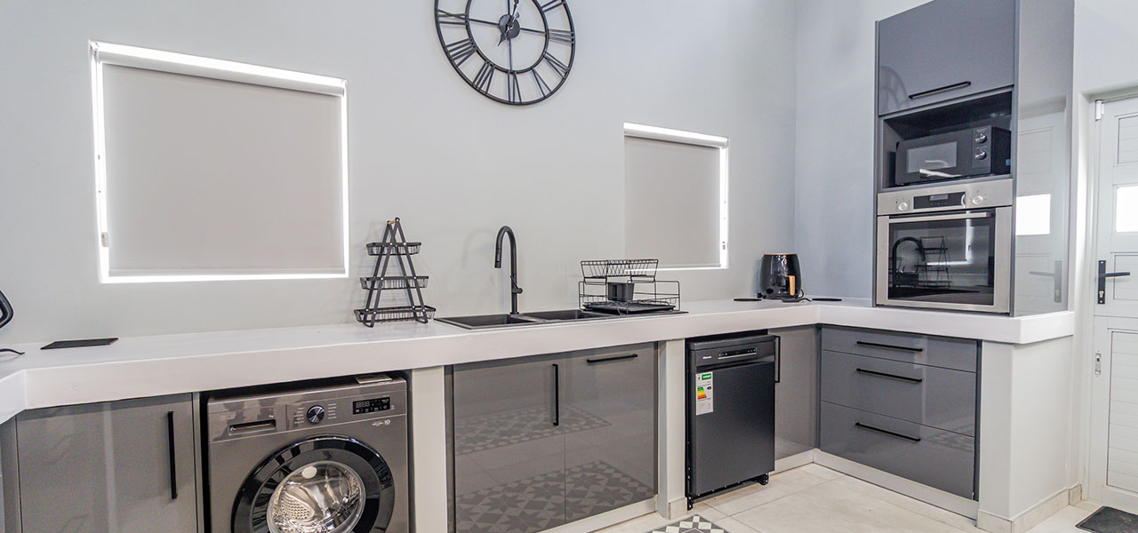 Skobbejak, paternoster self-catering accommodation, 4 Bedrooms, book self catering accommodation, western cape, west coast accommodation, paternoster accommodation