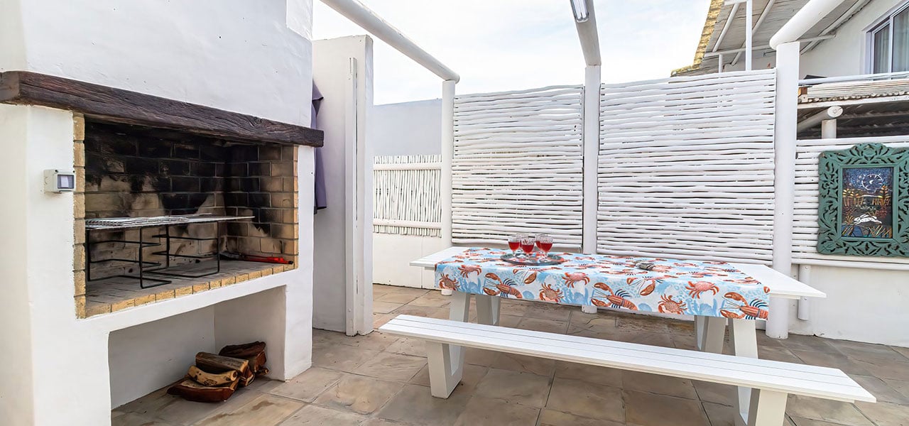 Sandmossel, paternoster self-catering accommodation, 3 Bedrooms, book self catering accommodation, western cape, west coast accommodation, paternoster accommodation