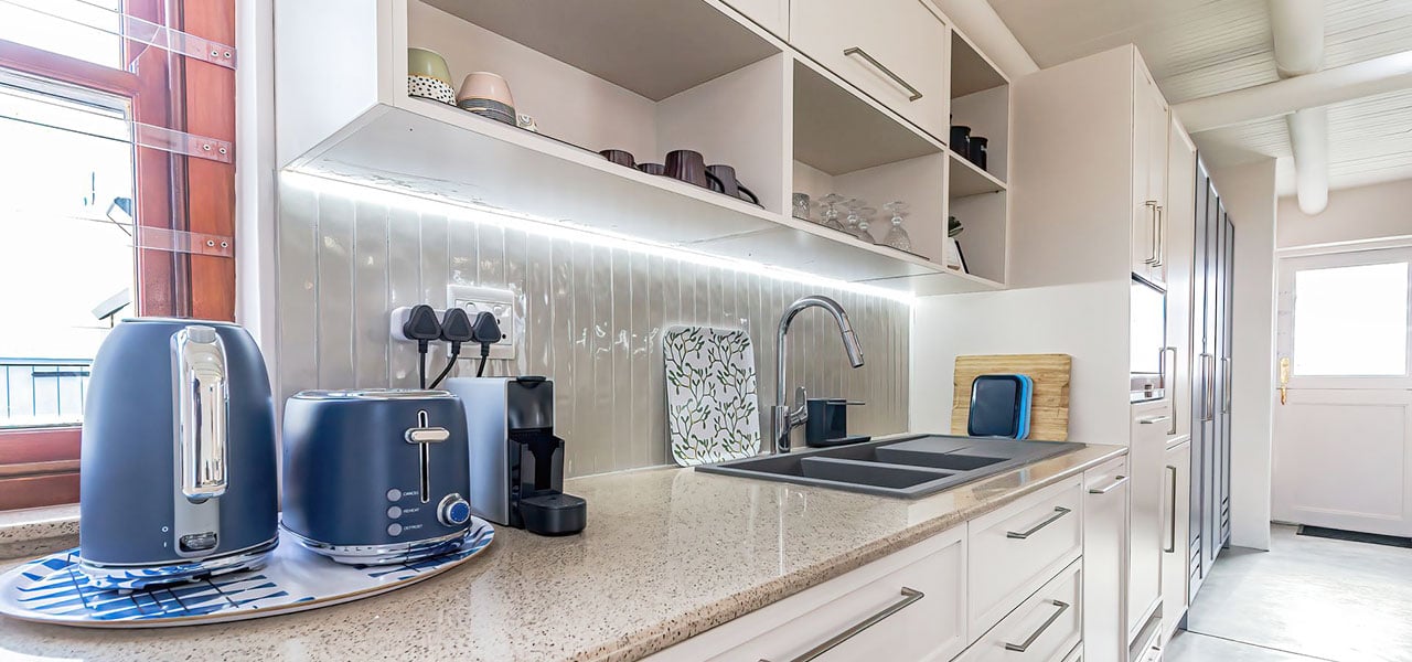 Sandmossel, paternoster self-catering accommodation, 3 Bedrooms, book self catering accommodation, western cape, west coast accommodation, paternoster accommodation