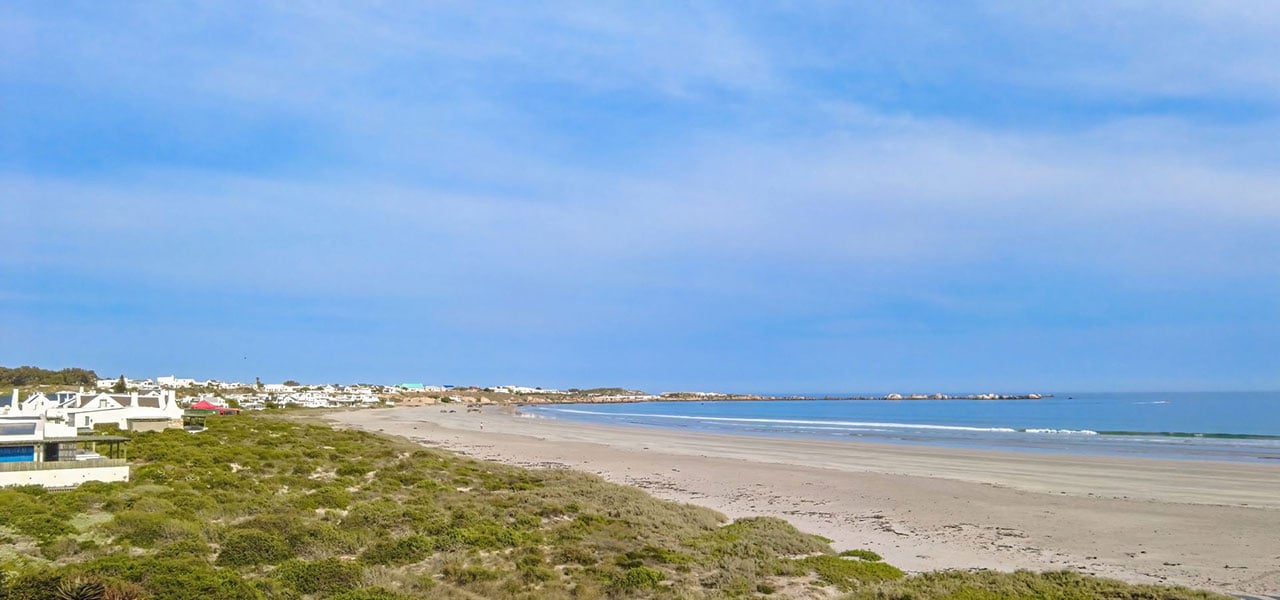 Sandmossel, paternoster self-catering accommodation, 3 Bedrooms, book self catering accommodation, western cape, west coast accommodation, paternoster accommodation