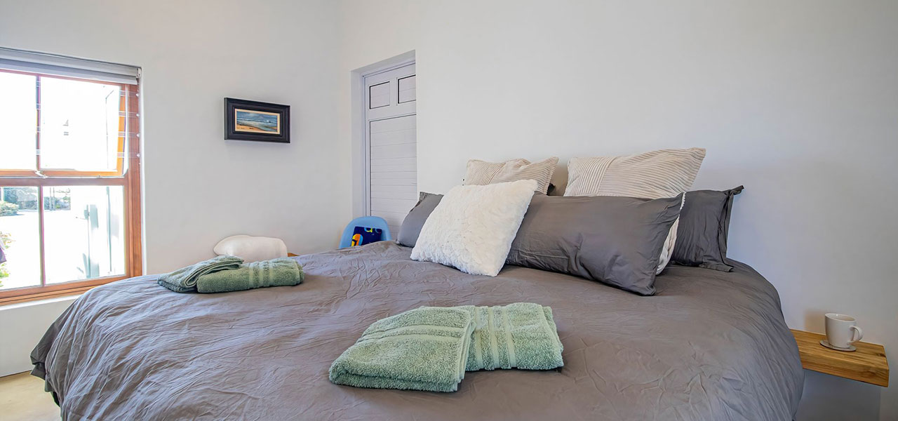 Honeybush, paternoster self-catering accommodation, 2 Bedrooms, book self catering accommodation, western cape, west coast accommodation, paternoster accommodation