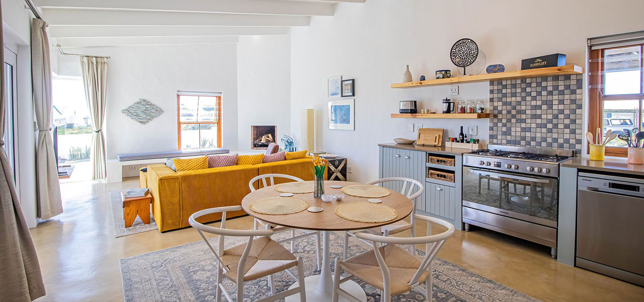 Honeybush, paternoster self-catering accommodation, 2 Bedrooms, book self catering accommodation, western cape, west coast accommodation, paternoster accommodation