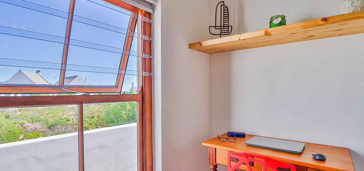 Honeybush, paternoster self-catering accommodation, 2 Bedrooms, book self catering accommodation, western cape, west coast accommodation, paternoster accommodation