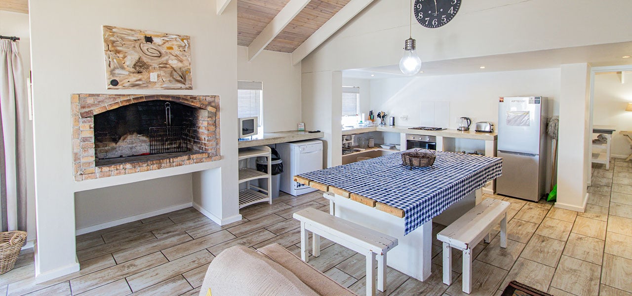 Blaasoppie, paternoster self-catering accommodation, 2 Bedrooms, book self catering accommodation, western cape, west coast accommodation, paternoster accommodation