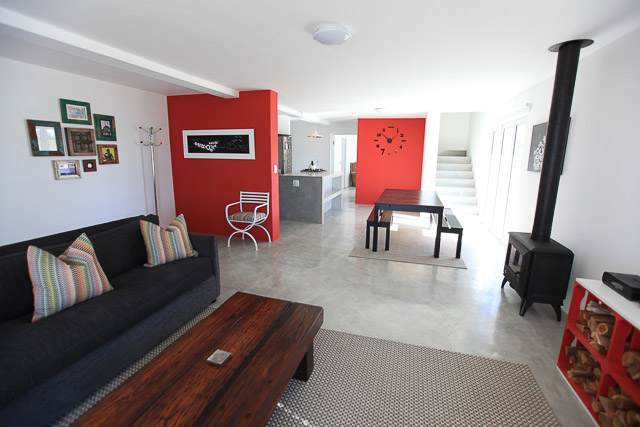 Habibi 1, paternoster self-catering accommodation, 2 Bedrooms, book self catering accommodation, western cape, west coast accommodation, paternoster accommodation