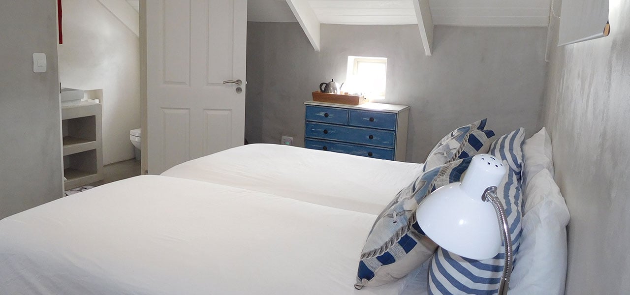 Chocolate Seahorse, paternoster self-catering accommodation, 3 Bedrooms, book self catering accommodation, western cape, west coast accommodation, paternoster accommodation