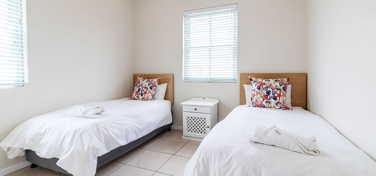Duintjie, paternoster self-catering accommodation, 3 Bedrooms, book self catering accommodation, western cape, west coast accommodation, paternoster accommodation