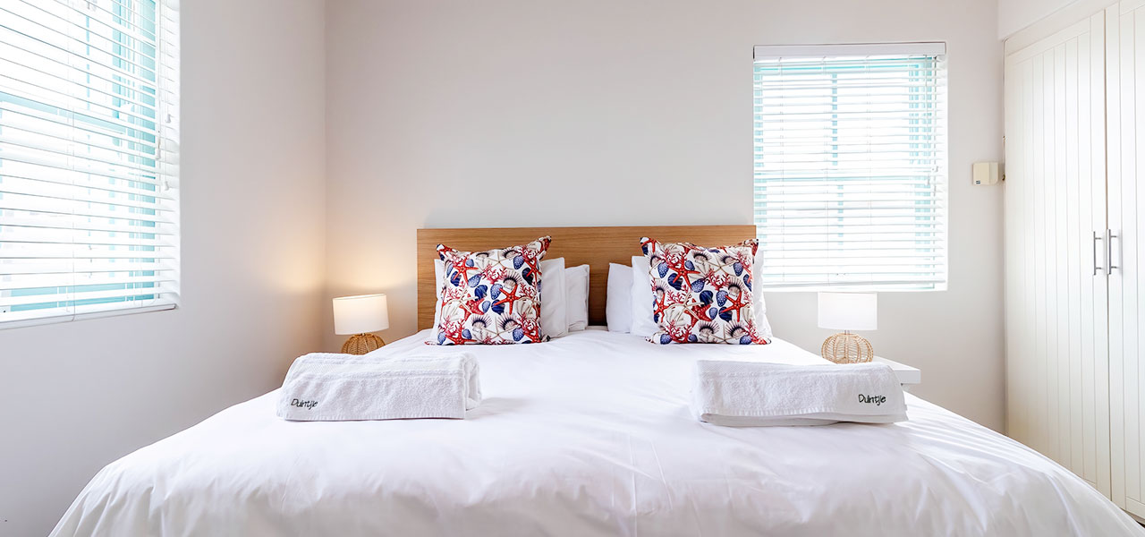 Duintjie, paternoster self-catering accommodation, 3 Bedrooms, book self catering accommodation, western cape, west coast accommodation, paternoster accommodation