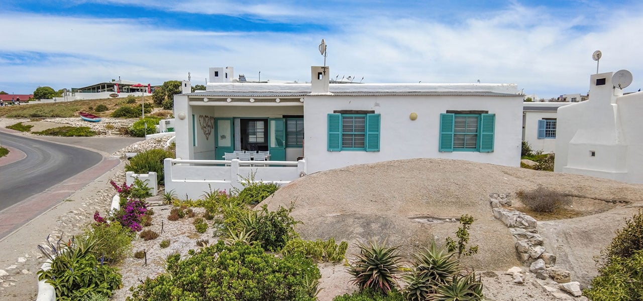Duintjie, paternoster self-catering accommodation, 3 Bedrooms, book self catering accommodation, western cape, west coast accommodation, paternoster accommodation