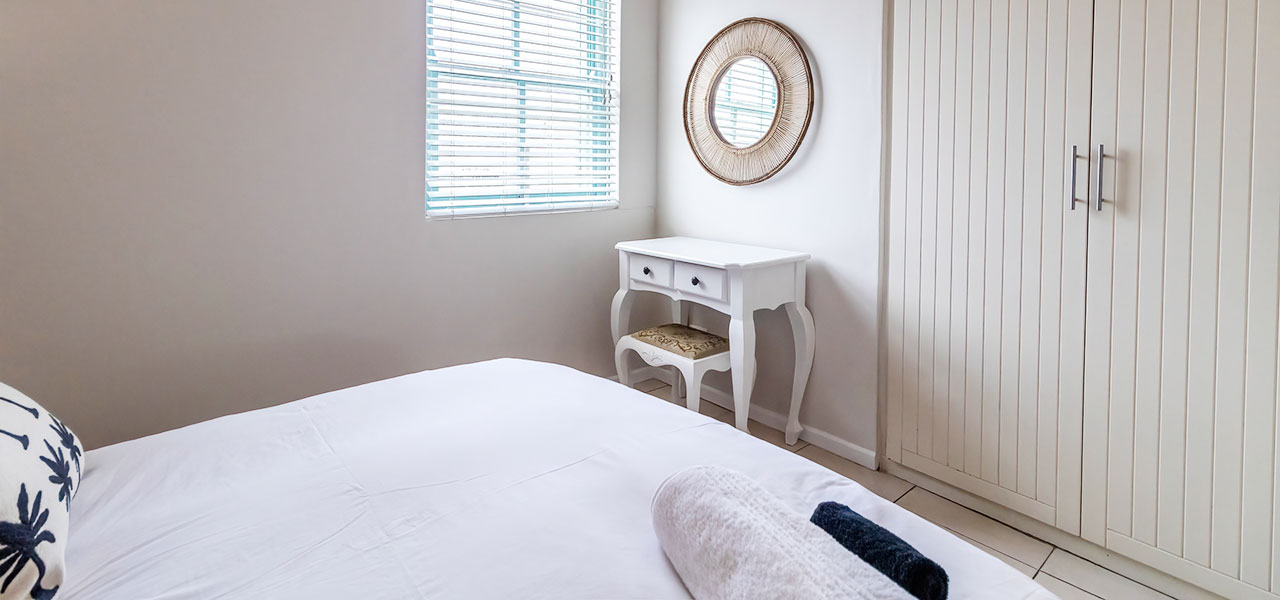 Duintjie, paternoster self-catering accommodation, 3 Bedrooms, book self catering accommodation, western cape, west coast accommodation, paternoster accommodation