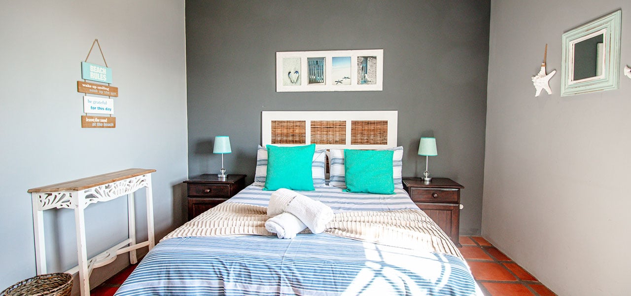 Kiewiet, paternoster self-catering accommodation, 3 Bedrooms, book self catering accommodation, western cape, west coast accommodation, paternoster accommodation