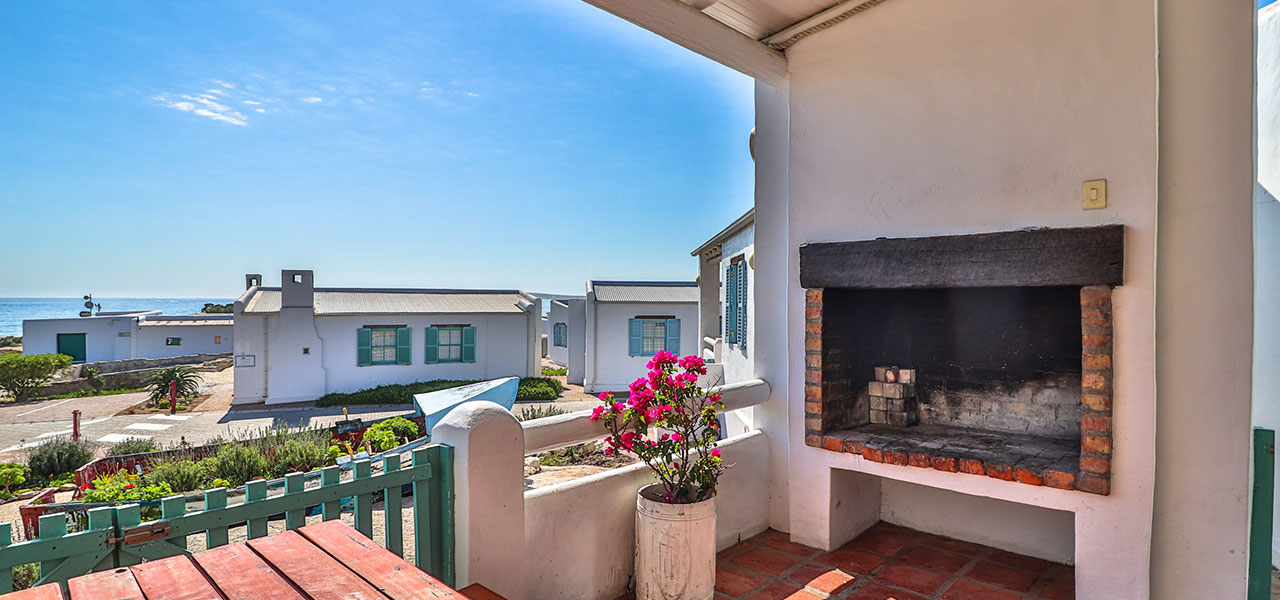 Kiewiet, paternoster self-catering accommodation, 3 Bedrooms, book self catering accommodation, western cape, west coast accommodation, paternoster accommodation